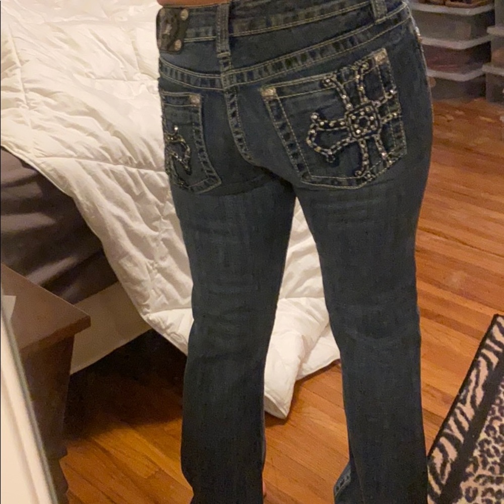 Miss me size 28 boot 32 inseam